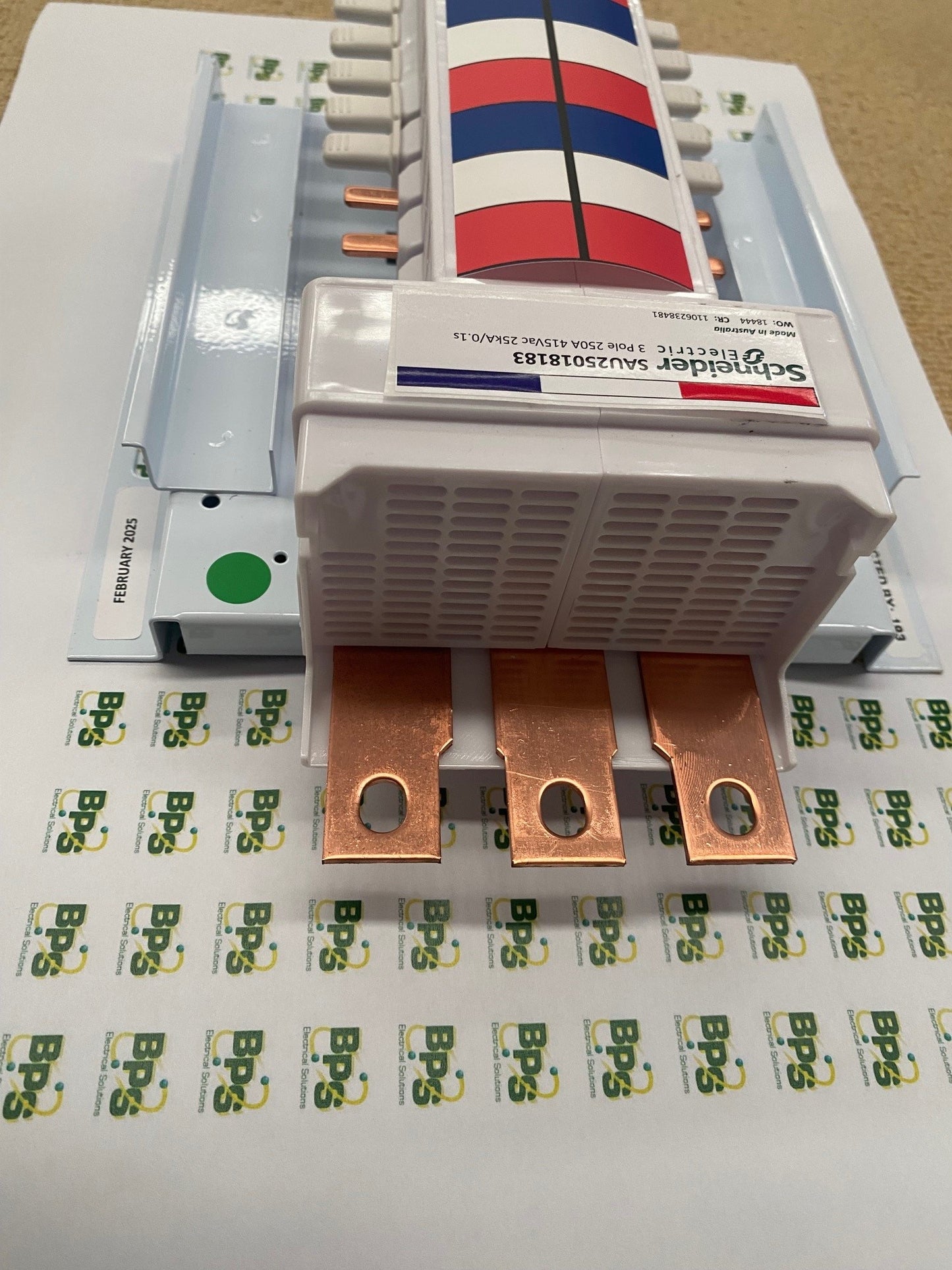Encapsulated 250 Amp MCB Chassis Top or Bottom Feed 18mm Pitch